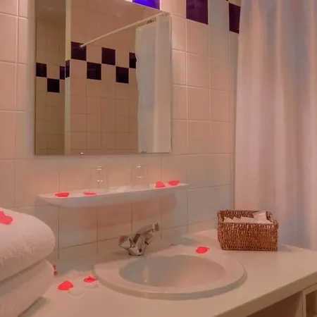 Infotel Apartamento Mons