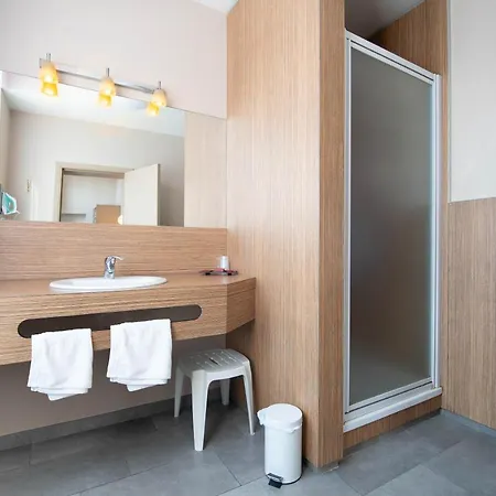 Apartment Infotel